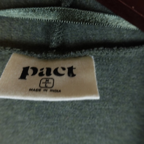 Pact Airplane Cardigan Organic Cotton M/L Travel Wrap Lounge Open Front Pockets - Picture 2 of 7